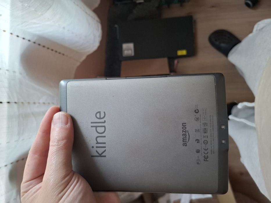 Електронен четец Kindle 4