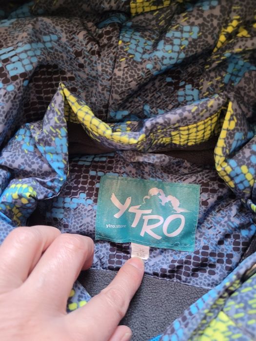 Костюм на мальчика (6-8 лет)