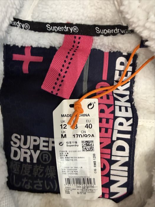 Дамско яке Superdry – оригинално НОВО