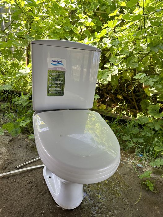 Унитаз продам срочно