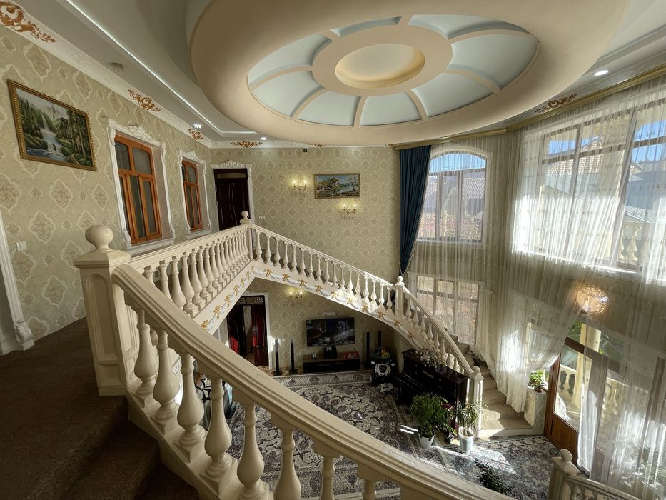 Продаётся или обмен участок 6 соток с 14 ком