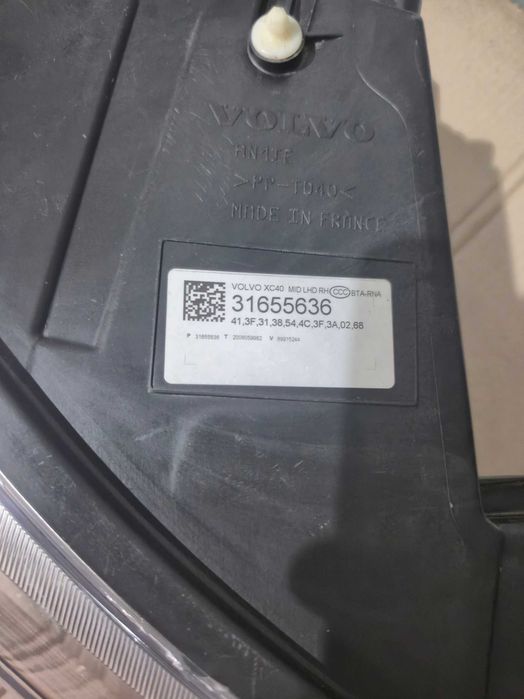 Far Dreapta Full Led Volvo XC40 Dupa 2018 cod 31655636