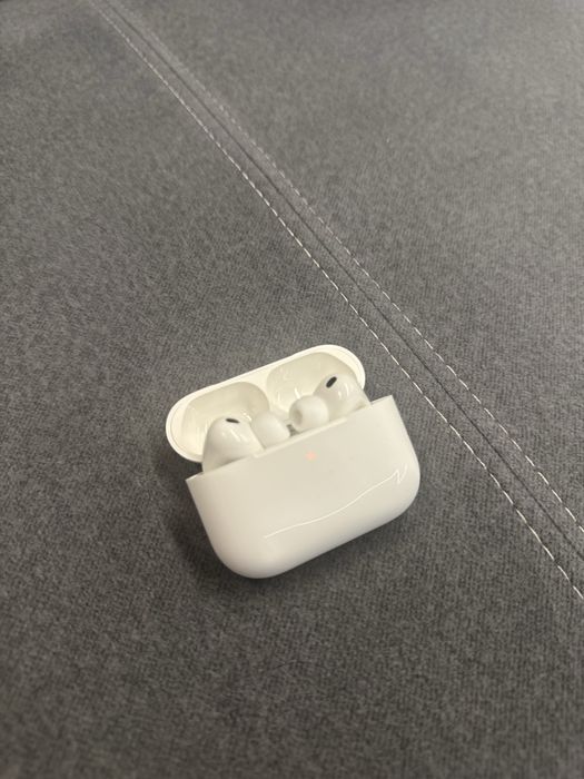 Căști wireless tip AirPods Pro 3 - Sunet foarte bun, Noi sigilate