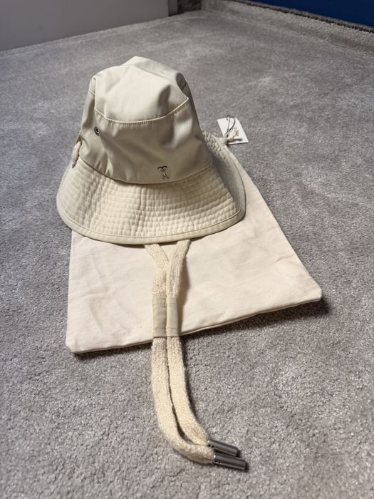 Sapca Ami Paris Bucket Hat