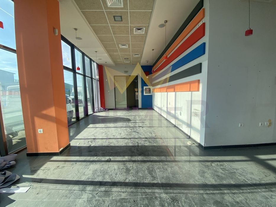 Продава се Заведение в Варна, Метро - 63 кв.м за 2287 €/кв.м - Снимка #1