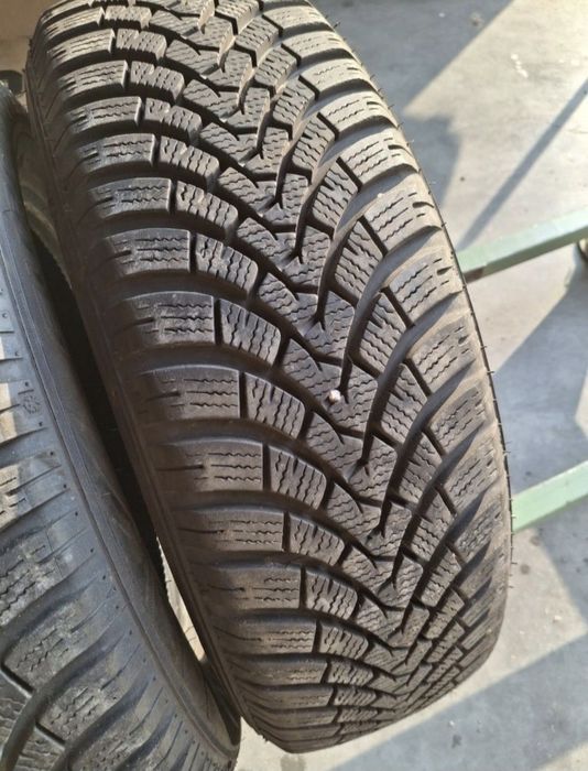 2 Anvelope de iarnă 185 65 r15 Falken