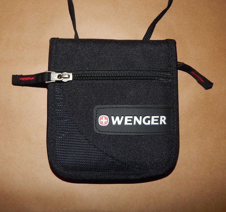 Portofel de gat Wenger, nou fara eticheta