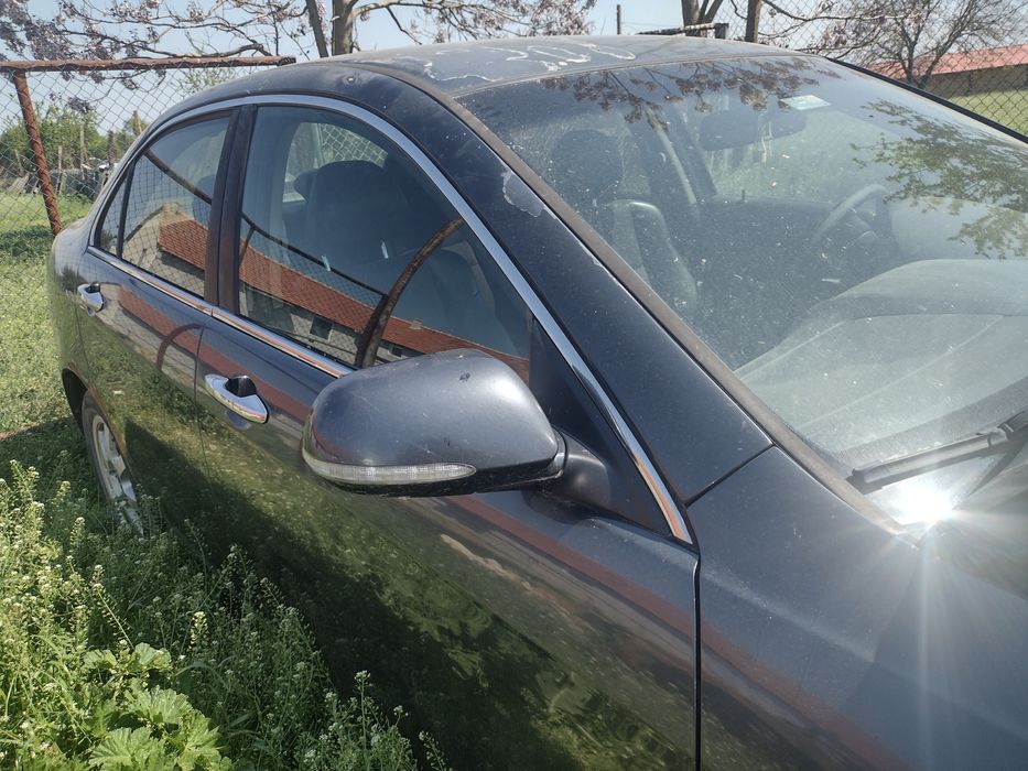 Продавам honda accord седма генерация 2.2 дизел на части