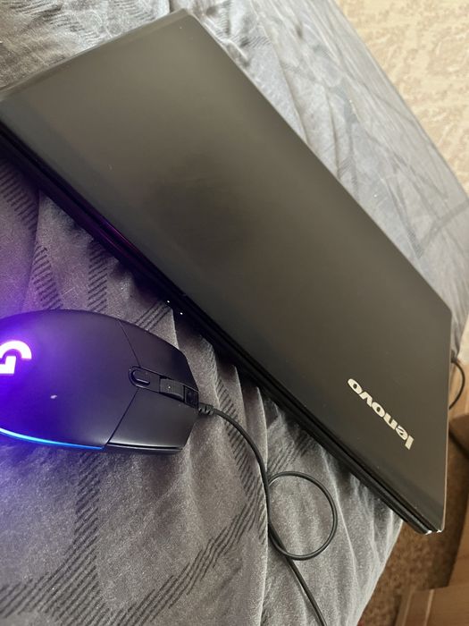 Продам ноутбук lenovo