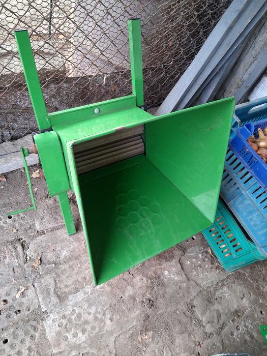 Ръчна гроздомелачка