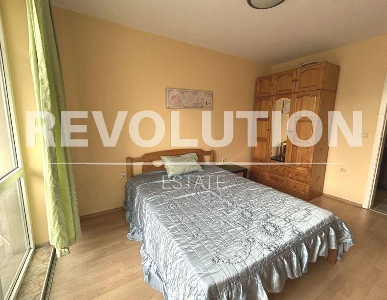 Дава се под наем Двустаен апартамент в Варна, Бриз - 60 кв.м за 498.27 € - Снимка #3