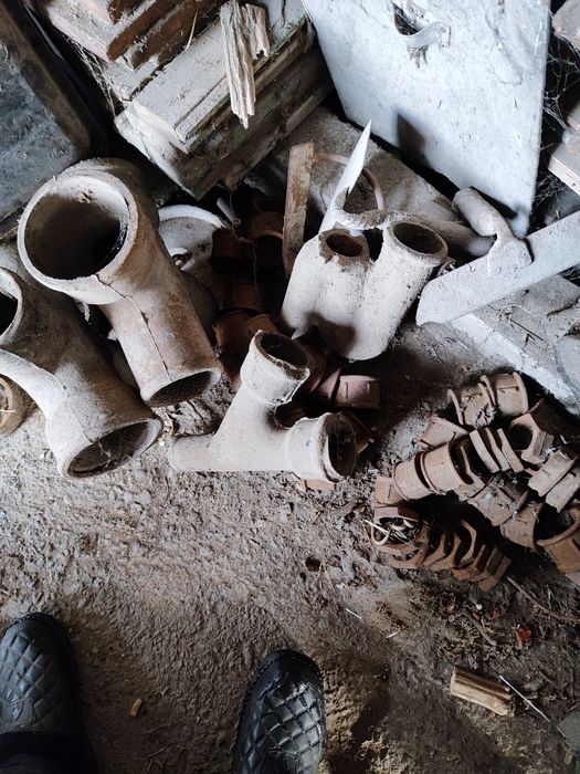 Продам чугунную крестовину