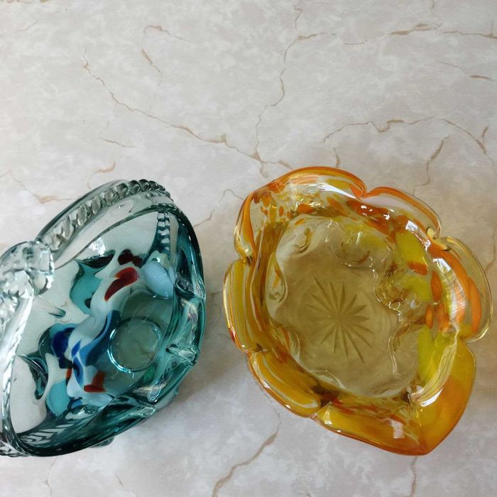 Новые колбы для термосов ,вазочки для конфет, новый комплект ложек.