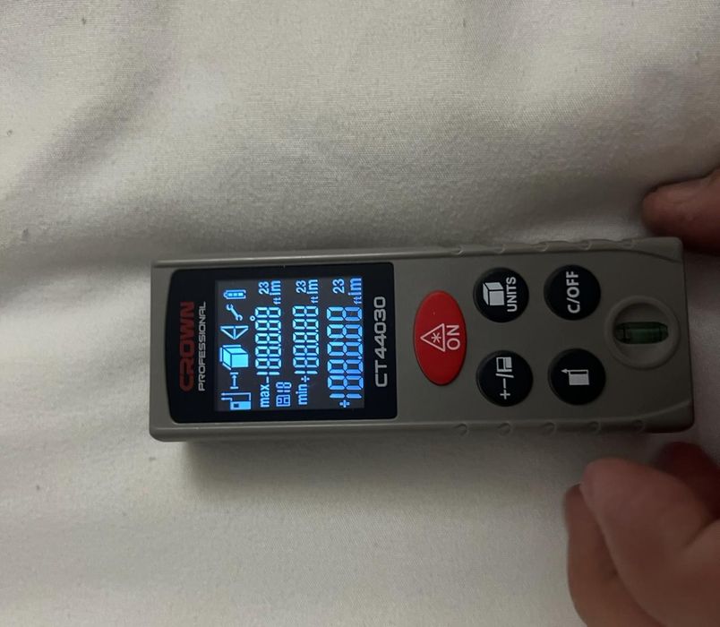 Продам лазерную рулетку