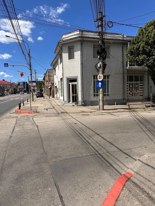 Proprietar, casa 2000, Pitești, central