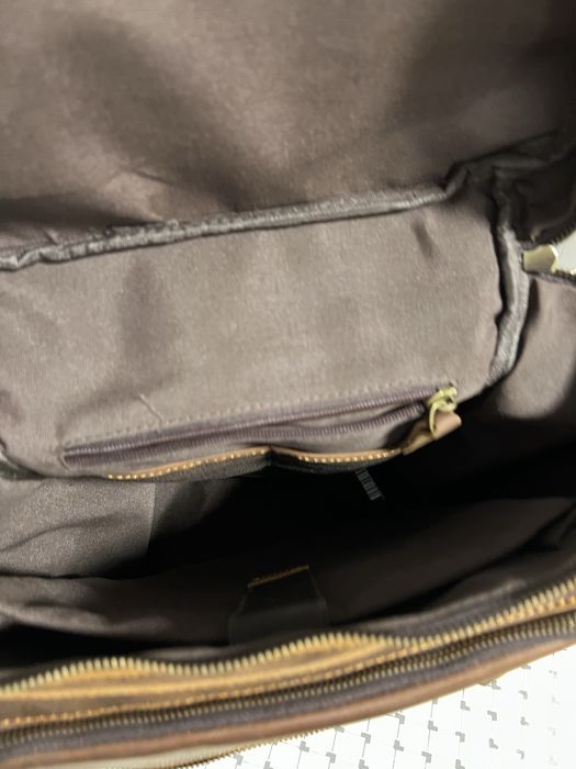 Ghiozdan din piele naturala