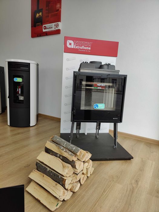 Камини на дърва - ъглови, трилицеви, прави - от стомана и чугун