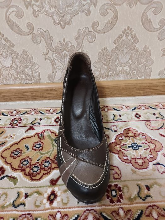 Женские кожанные туфли