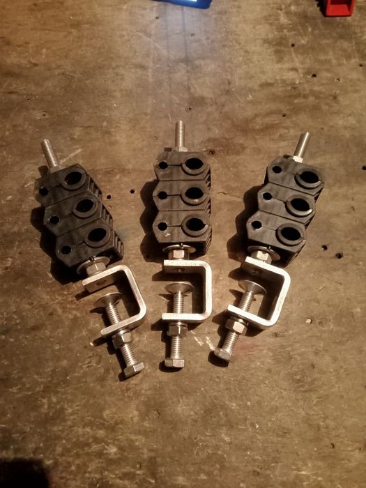 Продам зажим фидерный для кабеля новый