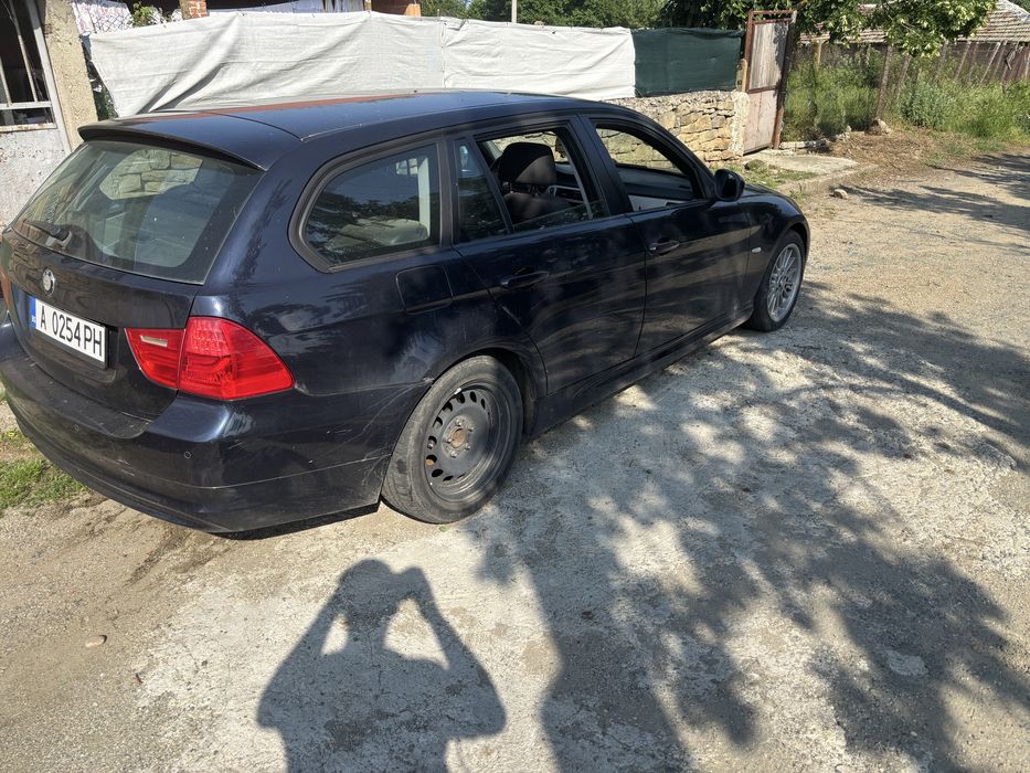 Продавам BMW 318 в добро състояние