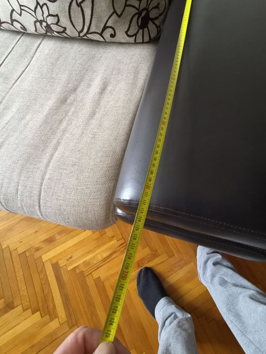 Canapea coltar extensibil cu spatiu depozitare