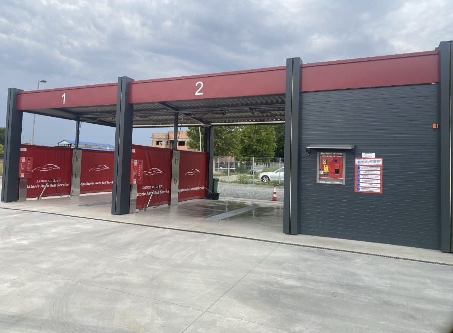 Vand spalatori auto self cu 4 boxe