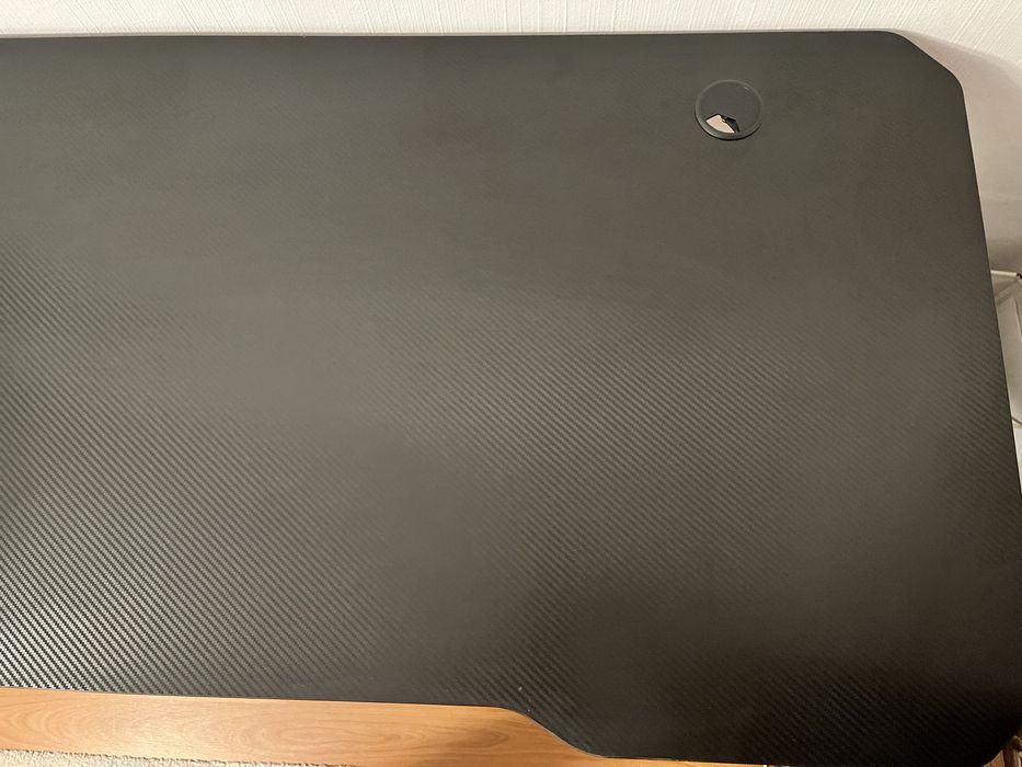 Birou gaming Kring Moon, 120x60x75 cm, LED RGB, design ergonomic, Negru