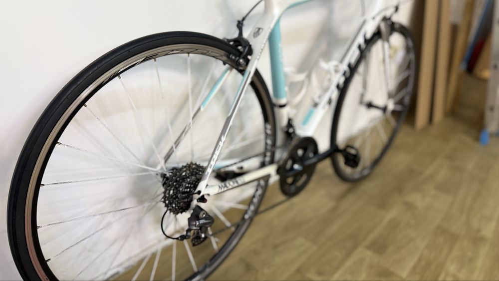 Cursiera Trek Madone 5.2 full carbon