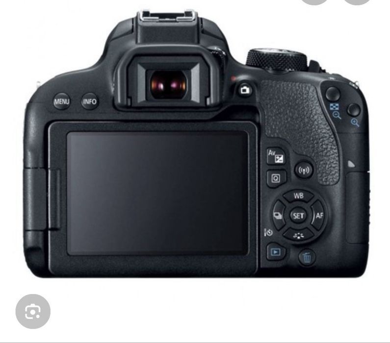 Продам фотоаппарат Canon 800 d