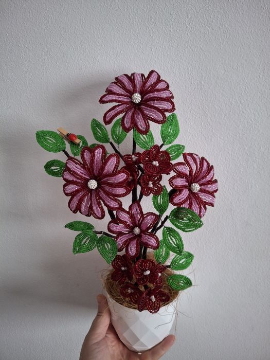 Цветя от мъниста