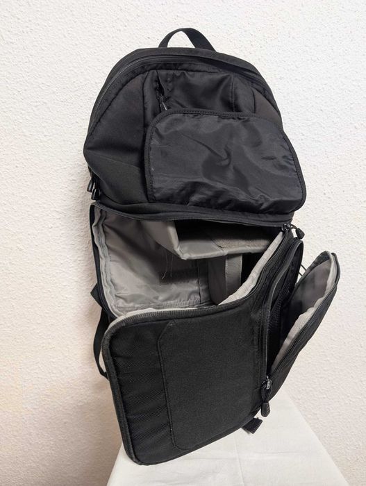 Rucsac foto Lowepro Fastpack