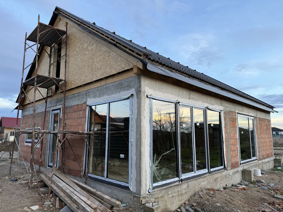 Casă NZeB pentru familie, 118 mp + caștig mansarda 80 mp, teren 500 mp