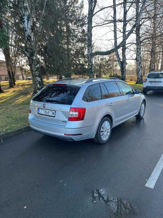 Шкода Октавия 1,4-110 коня метан