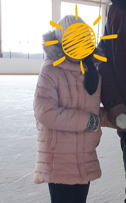 Продам детские куртки