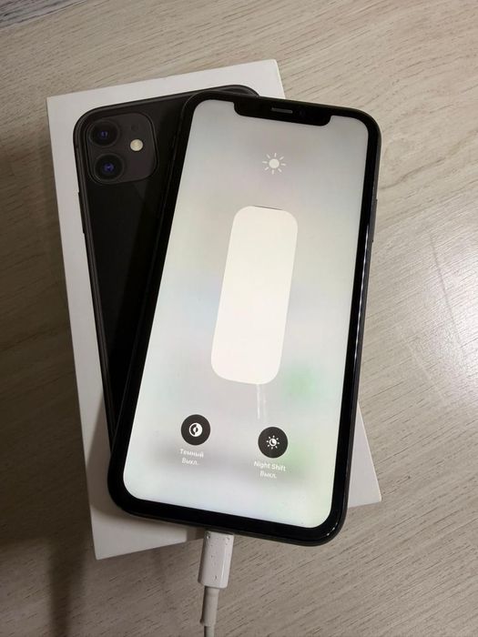 Продам Айфон 11 128 гб