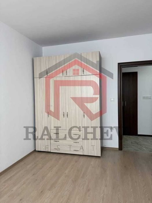 Дава се под наем Тристаен апартамент в Варна, Възраждане 3 - 107 кв.м за 510 € - Снимка #8