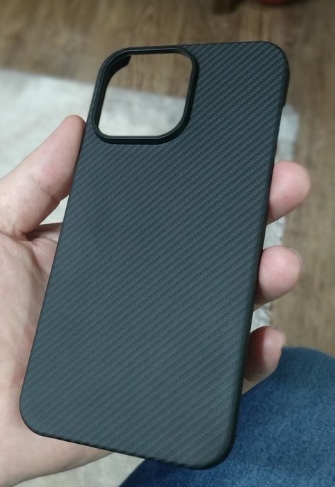 iPhone 14 max case carbon mag safe
