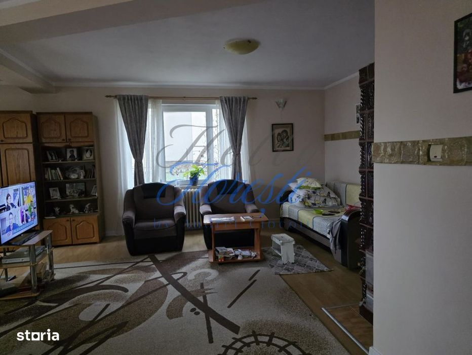 Casa individuala 4 camere, 2 bai, teren generos Gilau
