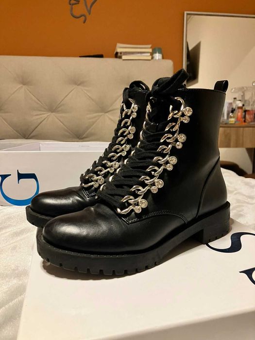 Кожени Боти Guess