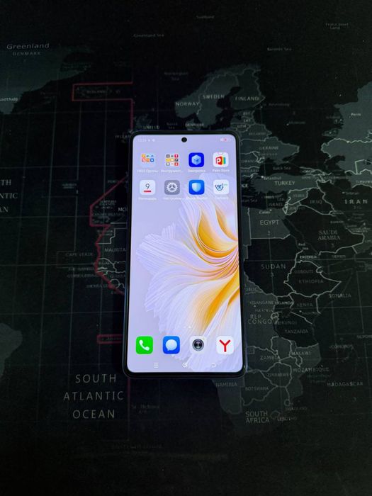 Tecno Camon 20 Pro / 256 gb