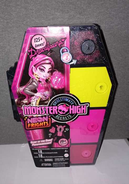 Кукла Monster High Draculaura. Neon frights.
