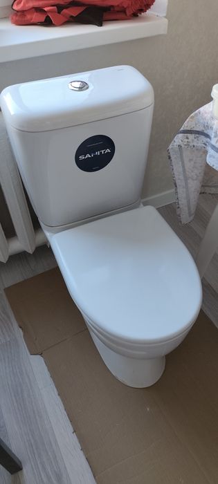 Продам унитаз и раковину