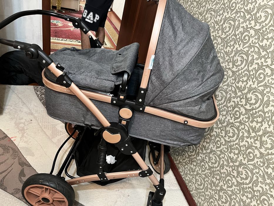 Продам коляску tecmum. 10000