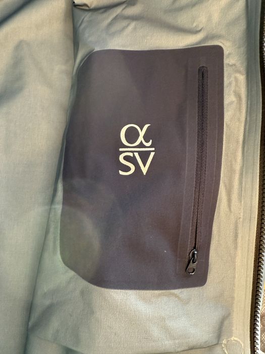 Arcteryx Alpha SV мъжко, размер Л + 2024 произведено