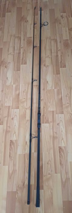 Trei lansete DAIWA Ninja 3,90
