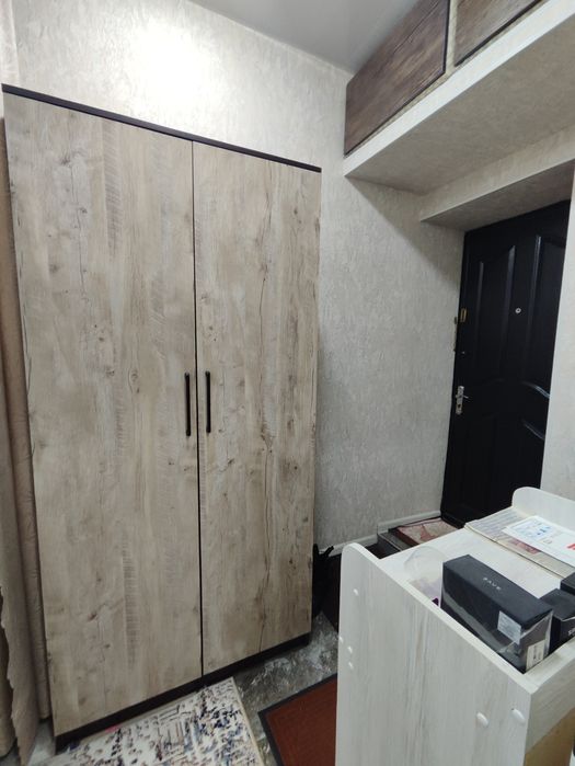 Продаётся 1 ком кв Сергели 2, бывшее общежитие