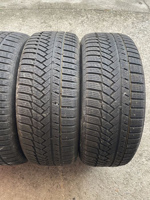 4 броя Зимни Гуми 225/55/17 Continental