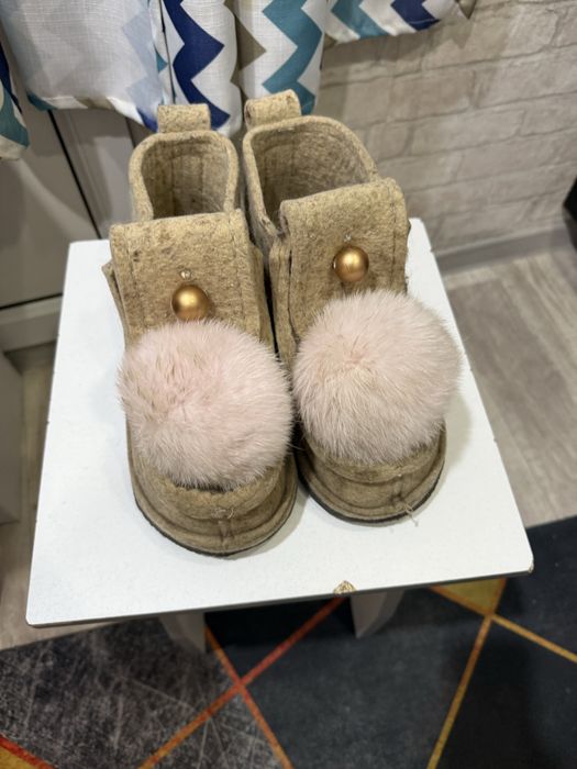 Продам. 5000 тг.