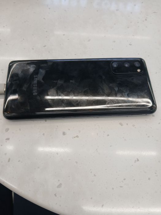 Samsung s20  128