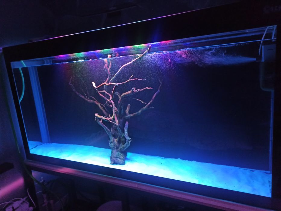 Аквариум 1 тонна  стекло 2 см